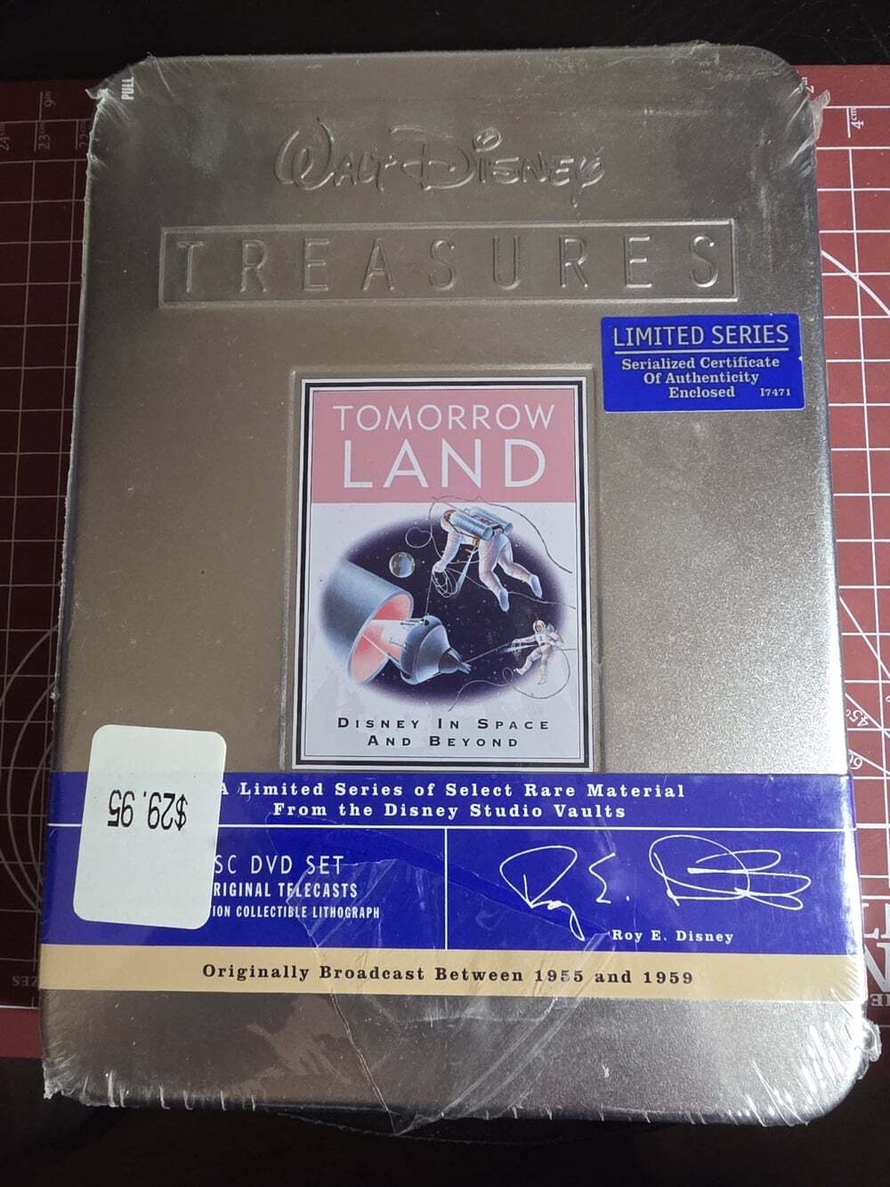 New- Walt Disney Treasures Tomorrow Land Disney in Space and Beyond DVD Box Set